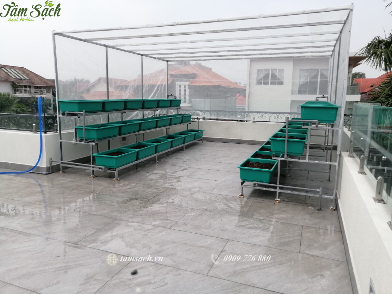 Thiết kế kệ trồng rau sạch