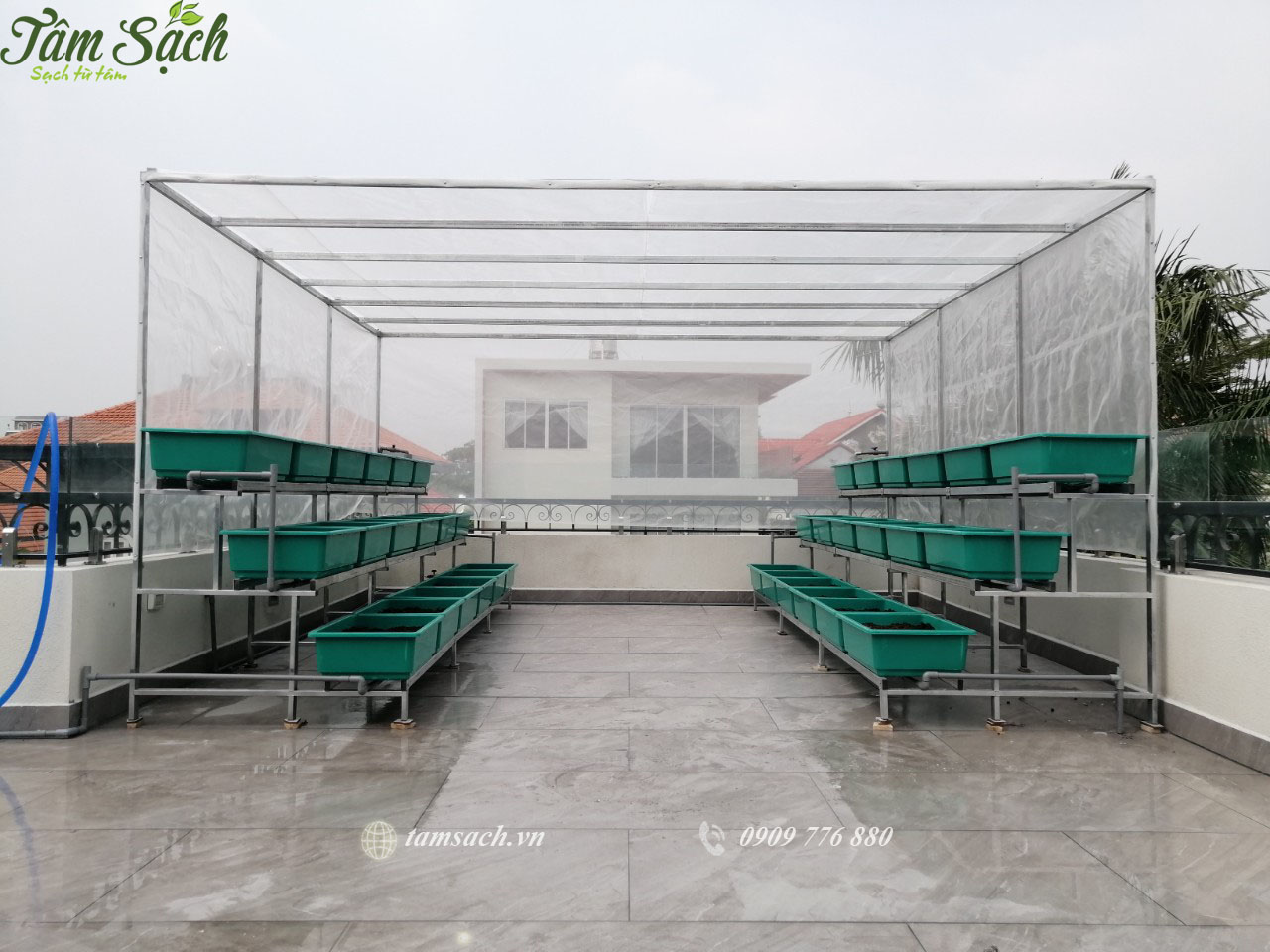 Thiết kế kệ trồng rau sạch